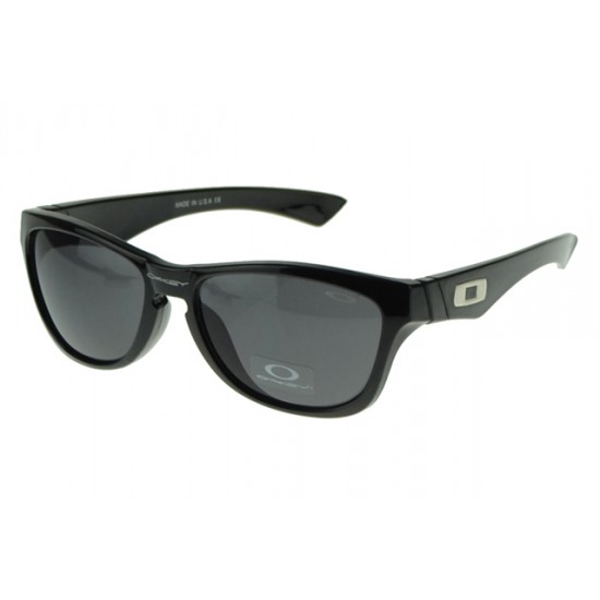 Oakley Polarized Sunglass Black Frame Black Lens-Stores
