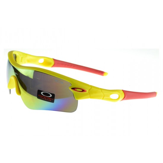 Oakley Radar Range Sunglass Yellow Frame Colored Lens-Red And Black